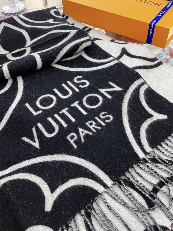 Louis Vuitton Scarf ID:20231027-81